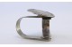  Argola de guardanapo em prata com frisos com centro para monograma e mola para fixação.